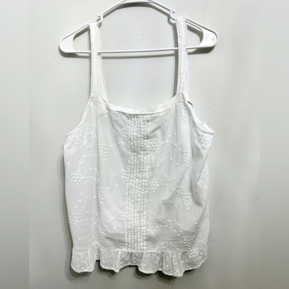 White Eyelet Halter Top (Size XXL)